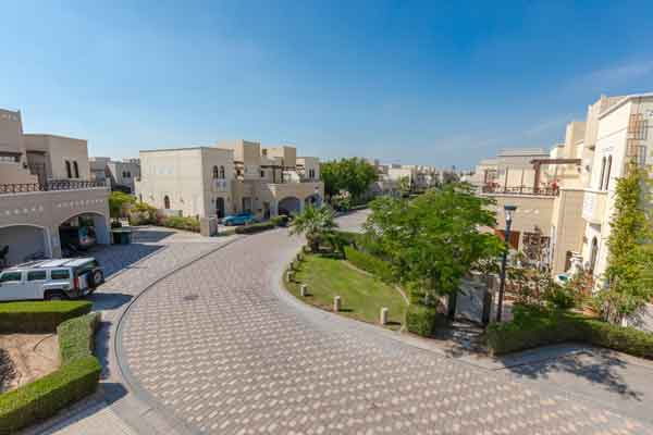 Townhomes or Townhouses Rental in Dubai